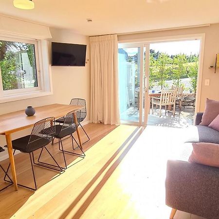 Kowhai Apartment - Private Opposite Golf Course Central Wanaka Exterior foto